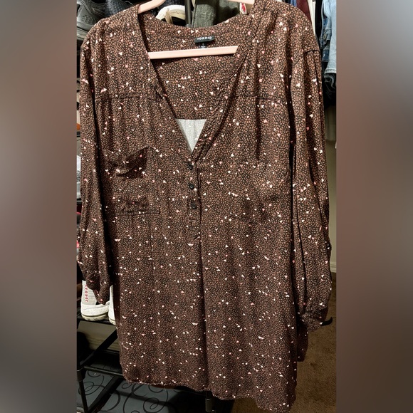 💘 Torrid 6X Harper Valentines Brown and Pink Heart Top - Picture 4 of 8